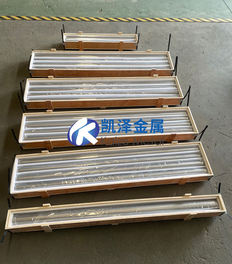 凱澤金屬談鈦鎳鋯鉻四種常規(guī)靶材的制造工藝差異與應用前景